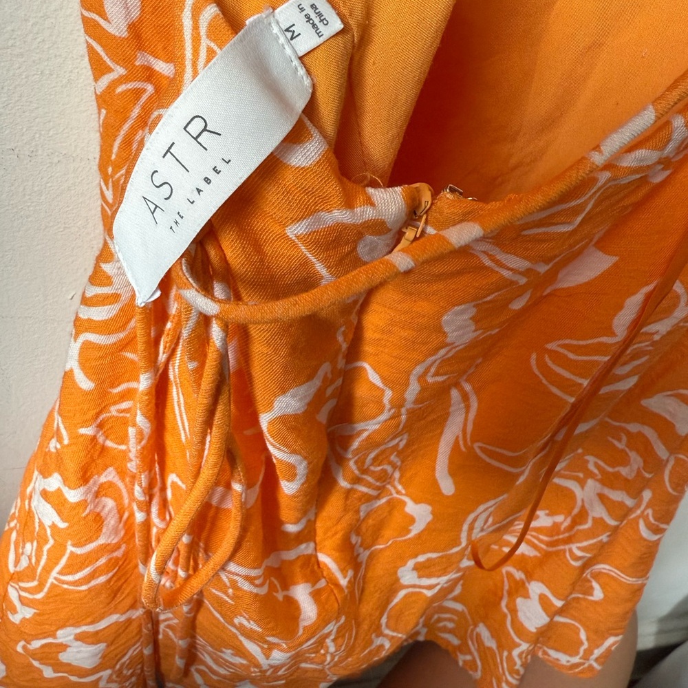 Astr Orange Floral Puff-Sleeve Mini Dress - Picture 2 of 5